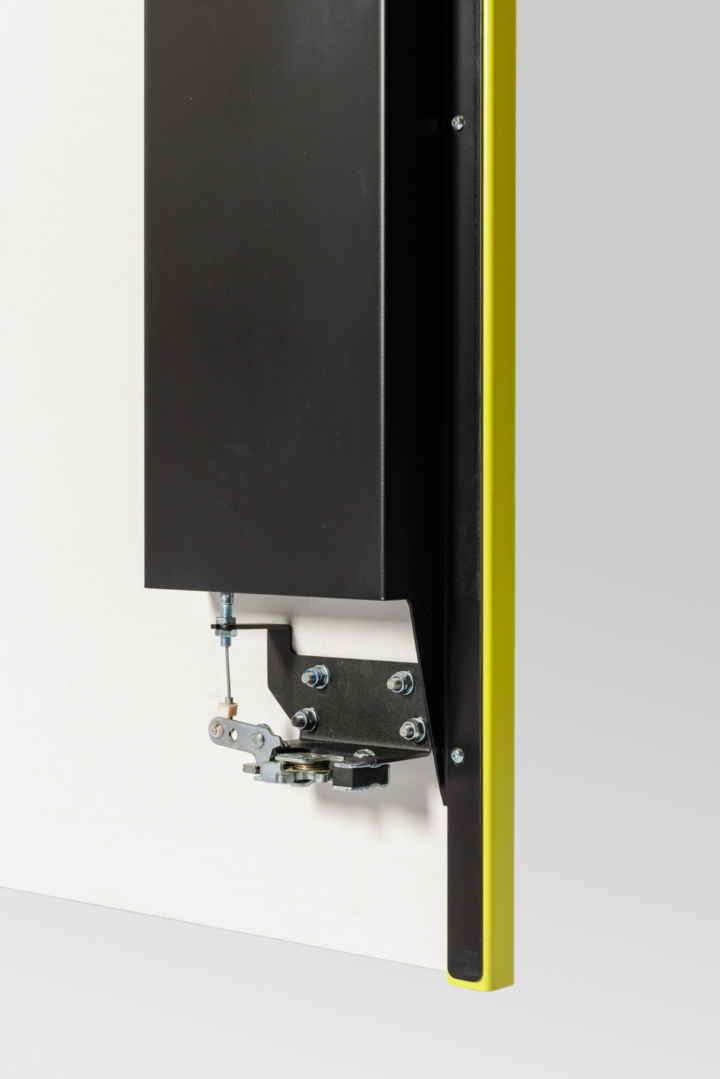 Loxxer loxk2000 VDMA accukast met meerpuntssluiting. MIA subsidie lithium accukast